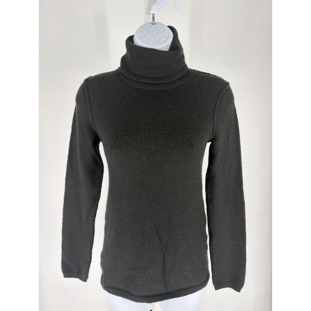 Classic GAP charcoal black wool-blend turtleneck sweater